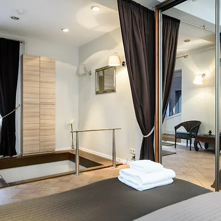 2 Floors Apatment In Old Town 아파트 *